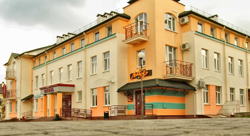 Гостиница Славия