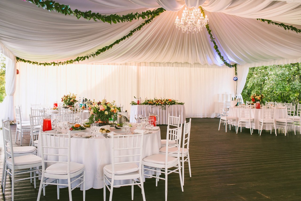 Арендовать шатер для свадьбы в Гродно по доступной цене